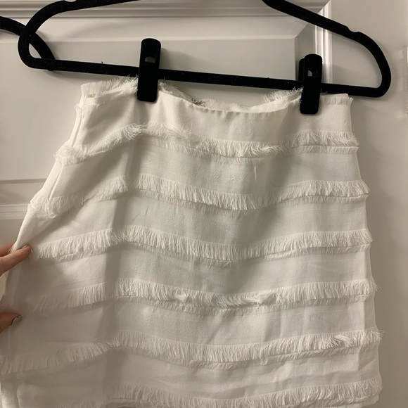 Shop these three boutique crop top/skirt set - Picture 2 of 4